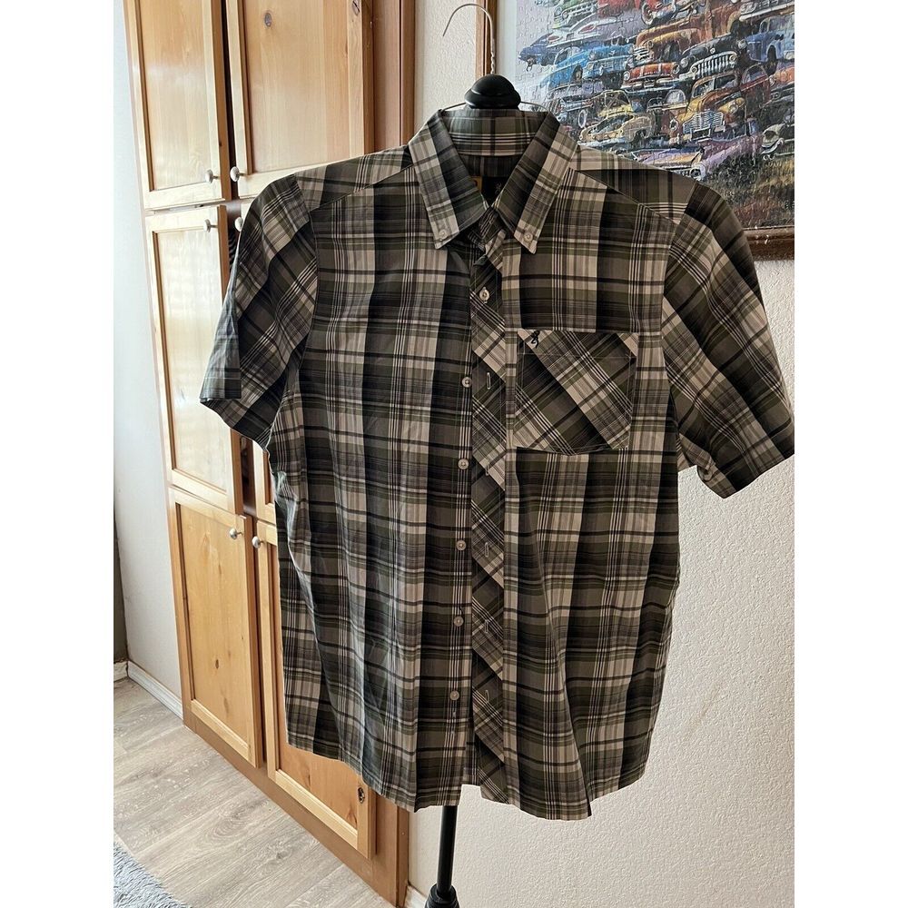 Browning Men's Medium White/Green Plaid Short Sleeve Button Down Shirt Pocket‎